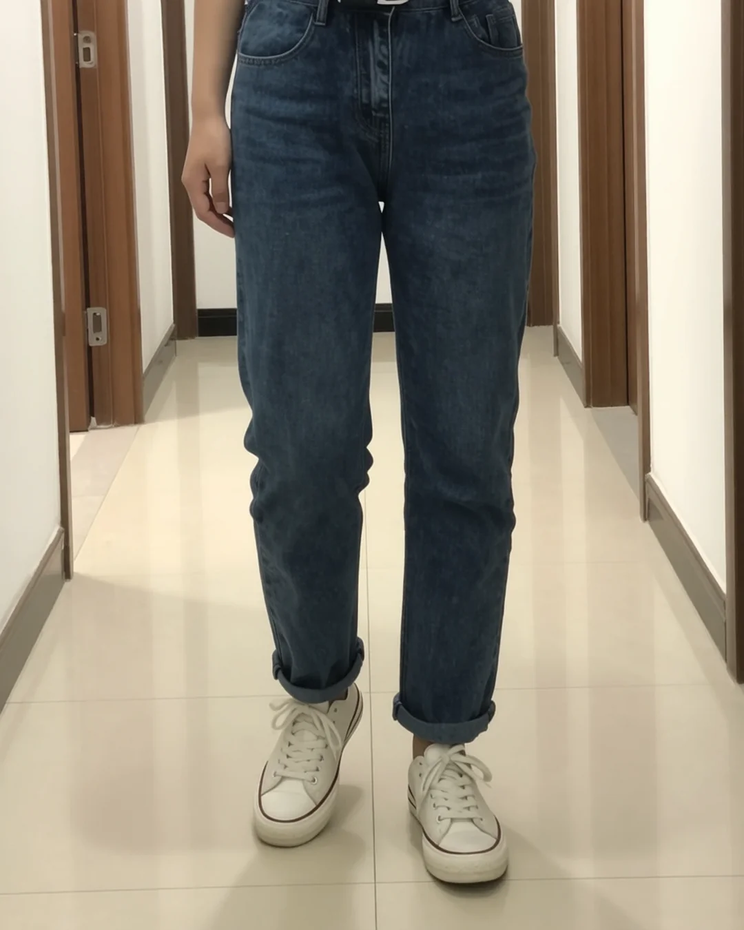 Footwear try-on