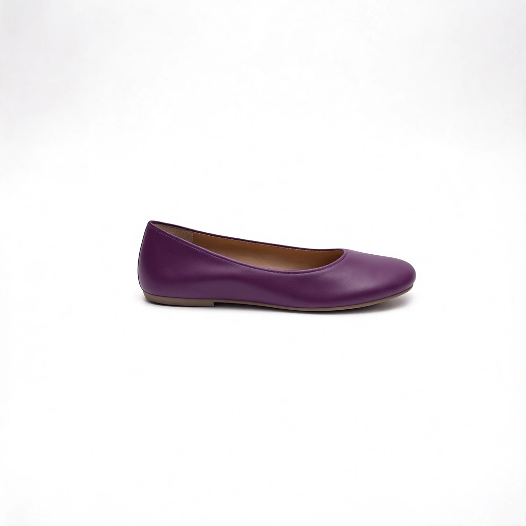 Rendered shoe — Catalog Variant Generator (Recolor)