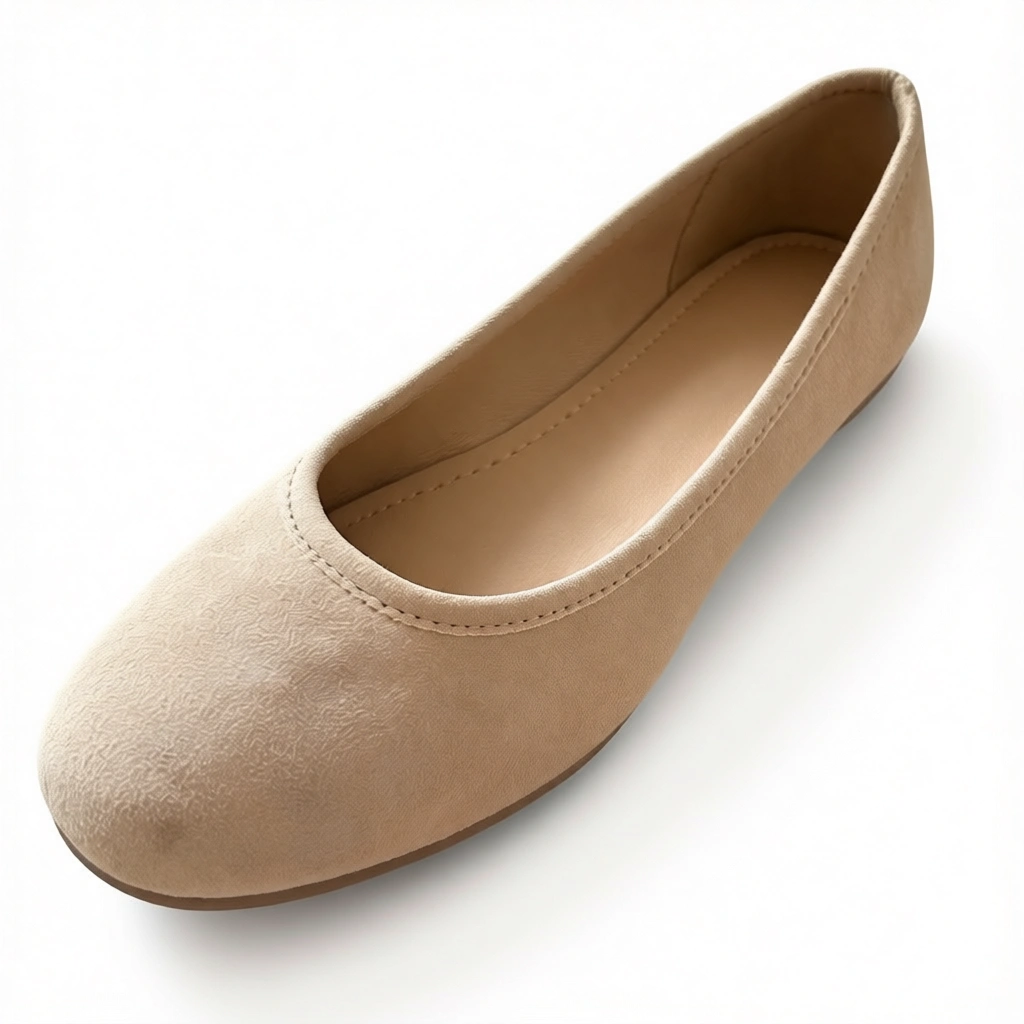 Rendered shoe — White-Background Standardizer